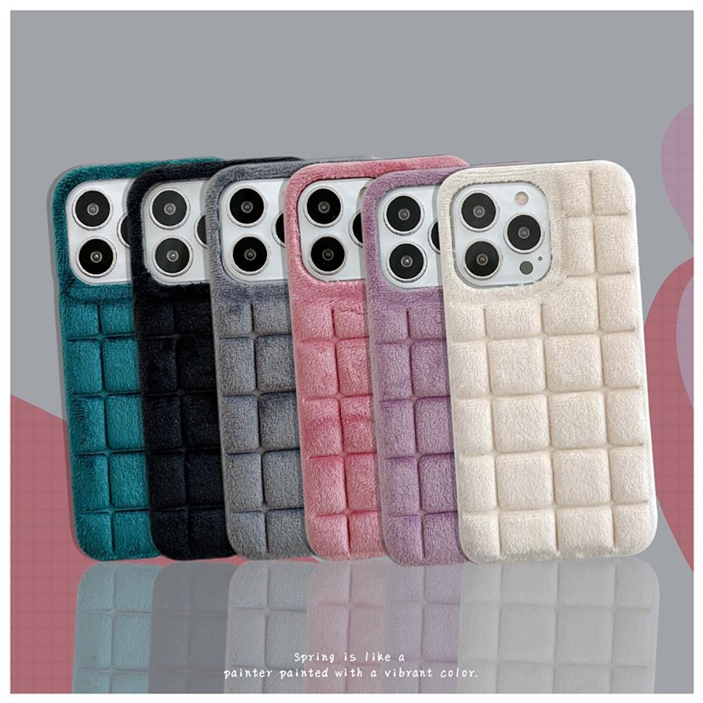 Coque de téléphone en fausse fourrure, chaude et moelleuse, à motif quadrillé, de couleur unie, pour iPhone 14 13 12 11 Pro Max Plus, coque arrière douce en silicone, antichoc, en fausse fourrure, pour iPhone