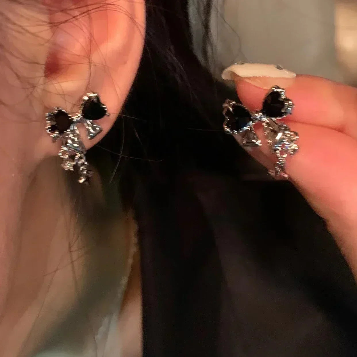 Nouvelles boucles d'oreilles clous Zircon Bowknot Y2K pour femmes Mode coréenne Couleur argent Cristal rose Boucles d'oreilles personnalisées Bijoux de fête Cadeaux