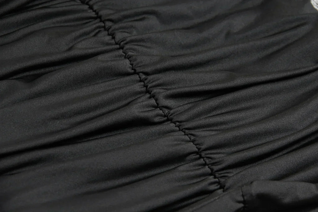 Robe courte sexy à col en V profond pour soirée, sans manches, dos nu, été 2024, blanche, licou, robe moulante pour femme, mini robe de club, tenue de club.