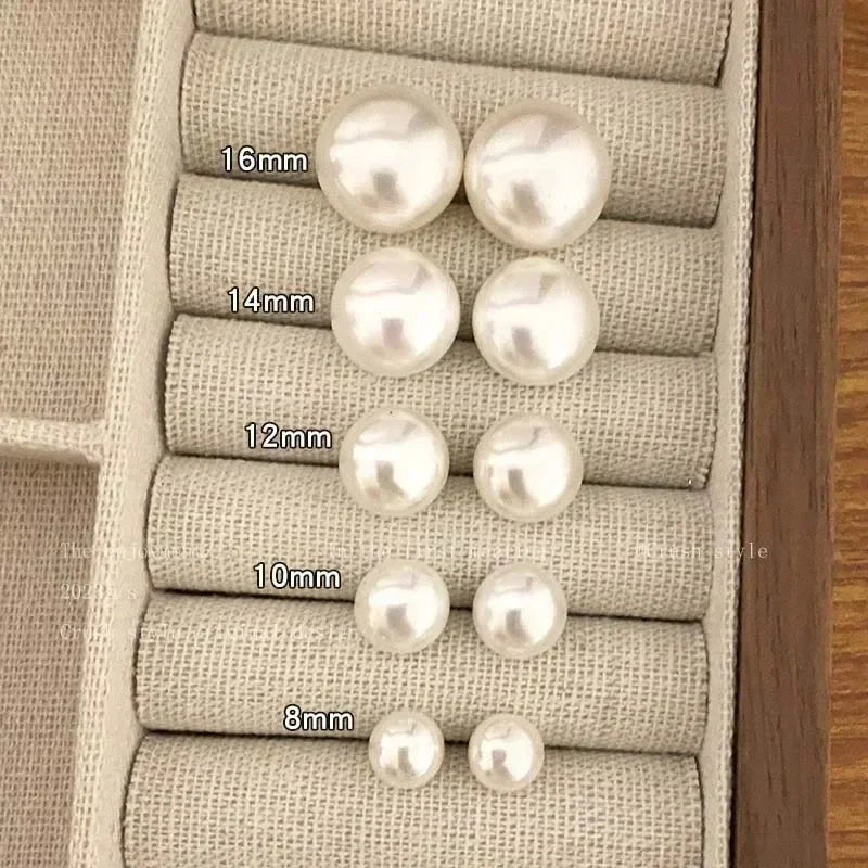 Boucles d'oreilles clous coréennes élégantes en perles blanches brillantes pour femmes, simples et exquises, imitation perles rondes, bijoux de mariage et de fête