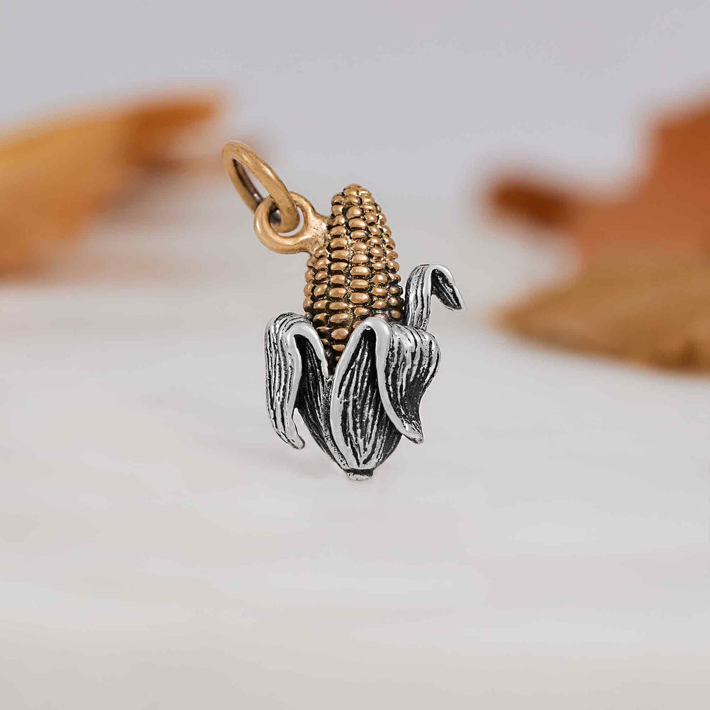 Collier de maïs en métaux mélangés