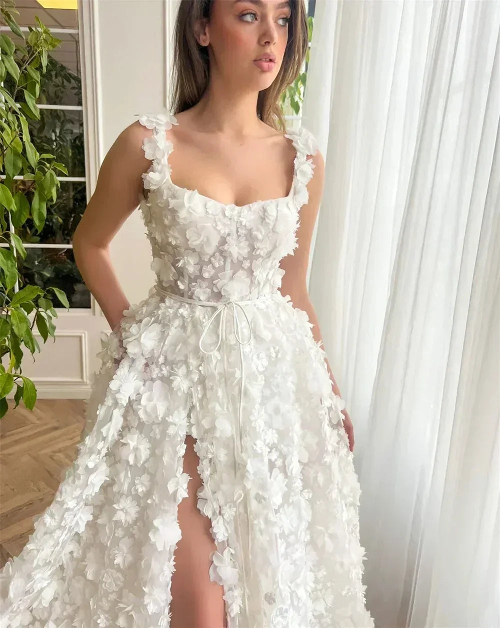 Robe de mariée Kyoto Beige | Robe à lacets en dentelle florale 3D -femstylo