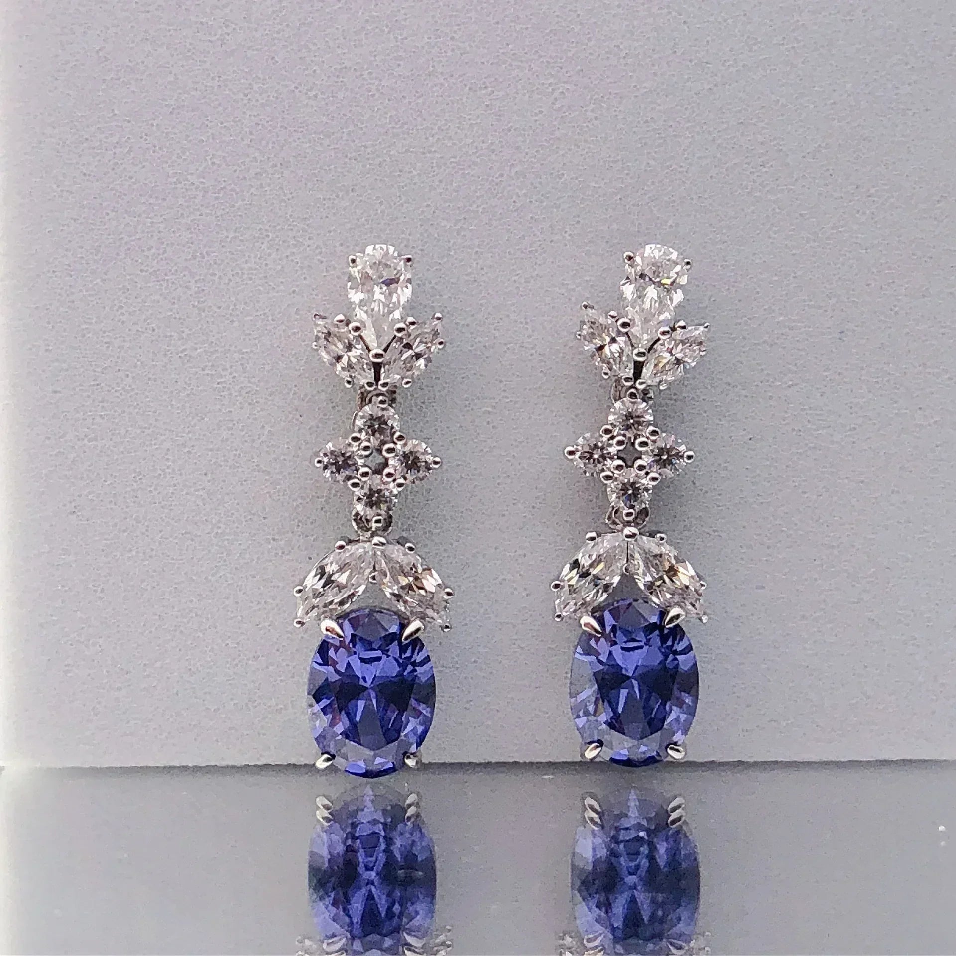 Boucles d'oreilles pendantes marquises et ovales pavées pour femme 1,5 carat Moissanite Platine PT950 - Fabriquées en PT950, forme double, marquise + ovale