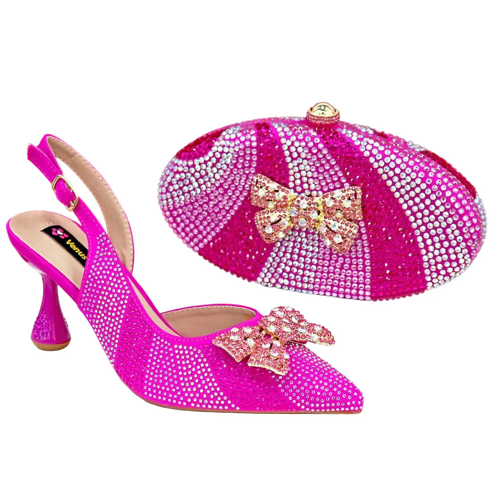 Ensemble chaussures à talons hauts et pochette élégante pour femme RT453