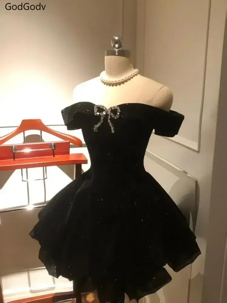 Robe noire vintage élégante pour femme - Robe mini rétro gothique à épaules dénudées pour femme - Tenues chic de fête d'anniversaire féeriques