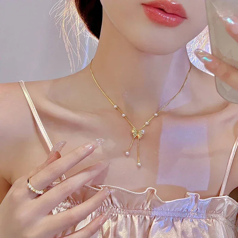 Collier avec pendentif carré de zircon rose luxueux pour femme, accessoire quotidien tendance et personnalisé, bijoux de fête, cadeaux d'anniversaire