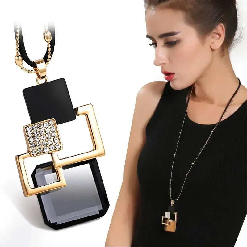 Nouveauté Colliers Longs pour Femmes 2024 Mode Ras du Cou en Cristal Gris Collier Femme Colliers et Pendentifs Tendance Accessoires