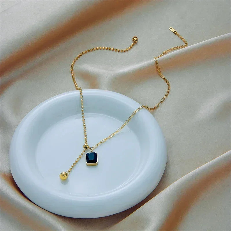 DIEYURO Collier en Acier Inoxydable 316L avec Zircon pour Femme, Designer, Couleur Or, Pendentif Perle Carrée, Colliers, Bijoux Corporels pour Filles, Cadeau