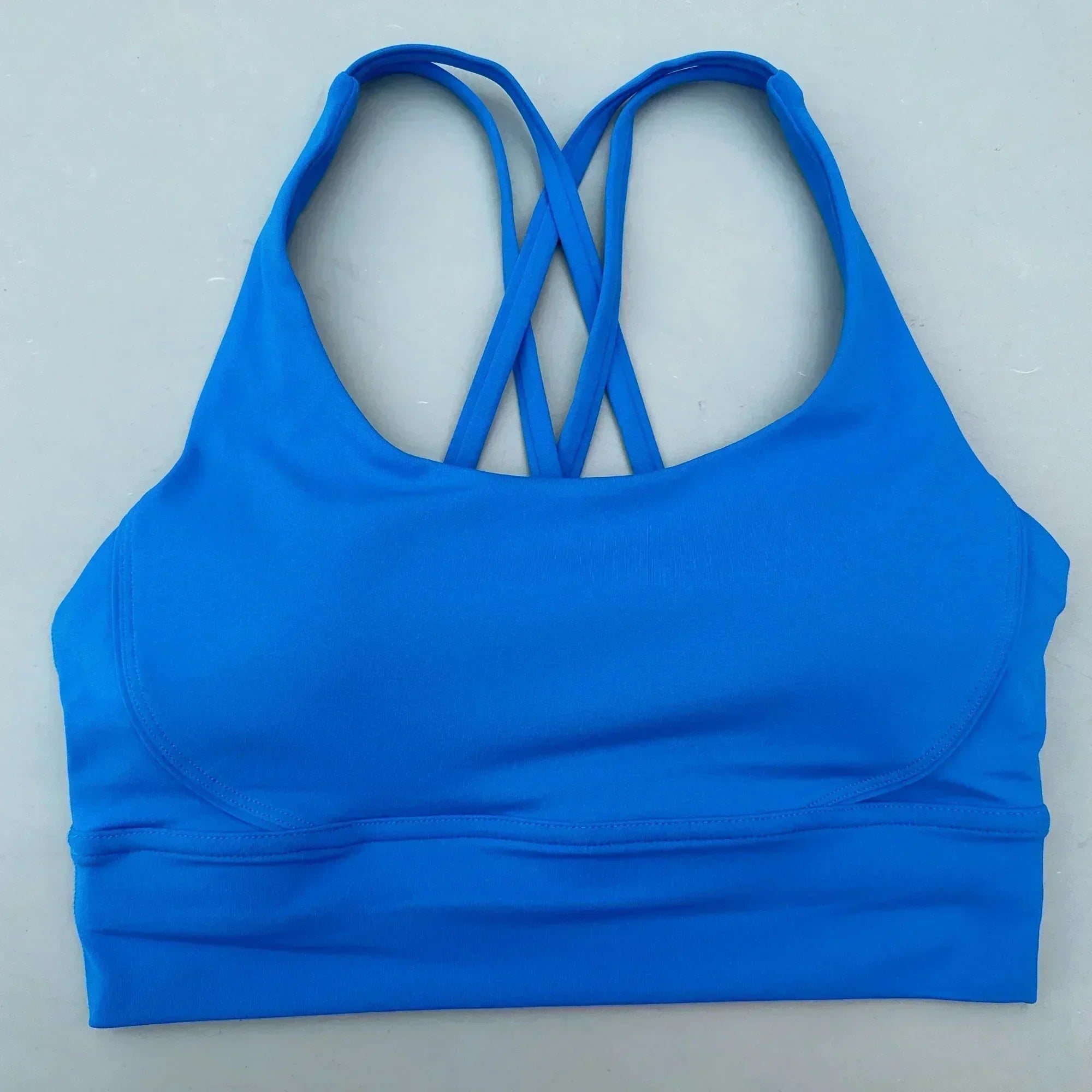 Soutien-gorge de sport uni pour femme, doux, haute résistance, haut moulant d'entraînement complet, gym, yoga, avec coussinets de poitrine