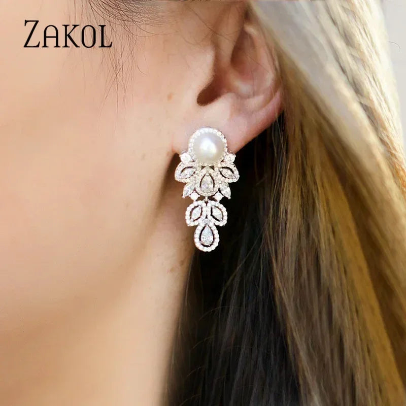ZAKOL Nouvelle Mode CZ Zircon Cristal Feuille Dangle Boucles d'Oreilles pour Femmes Luxe De Mariage De Mariée Partie Bijoux