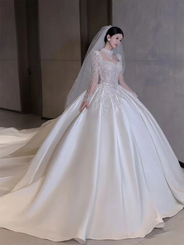 Robe de mariée luxueuse en satin français EDW105