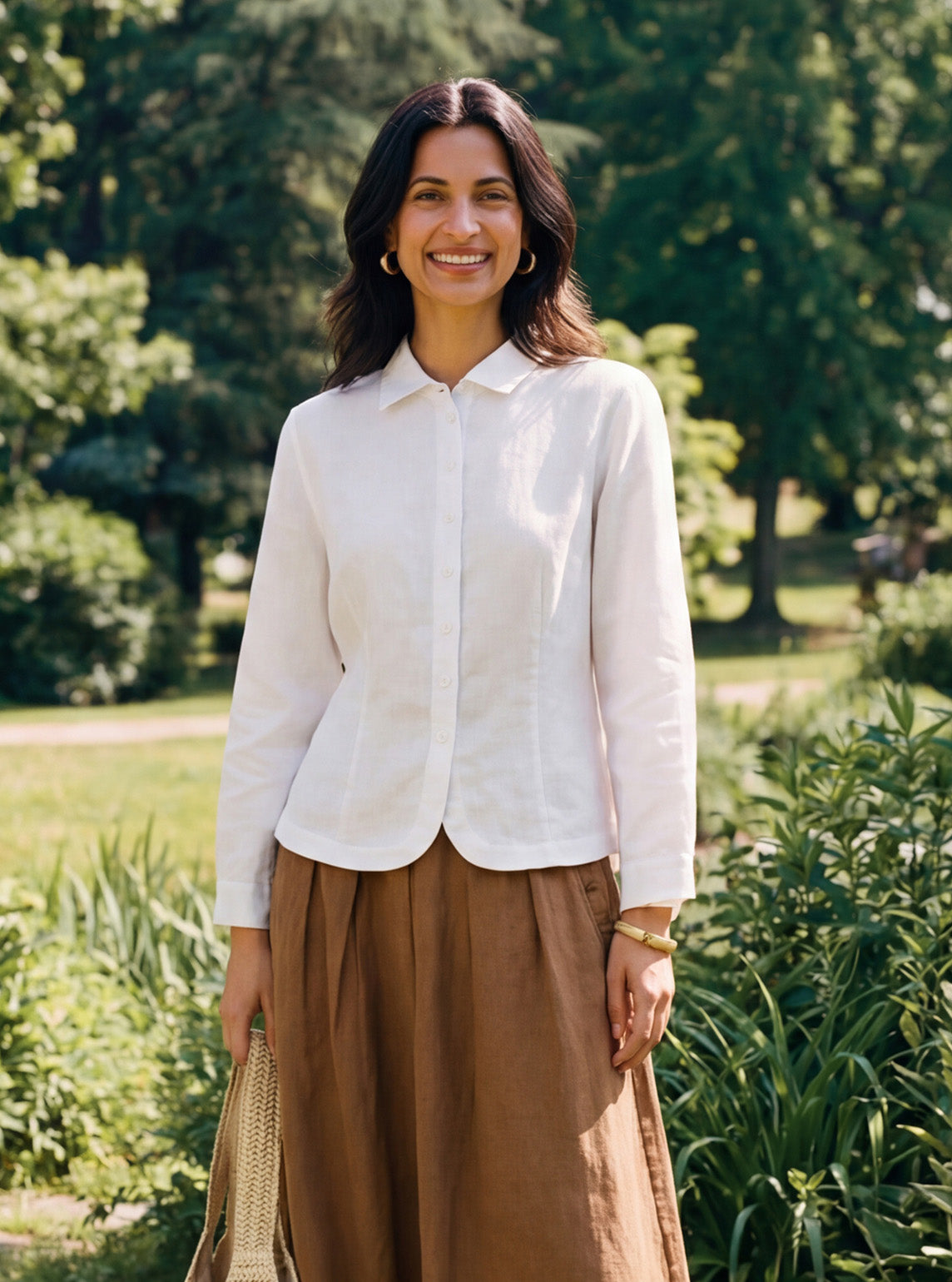 Chemise sur mesure en lin à petit col et ourlet incurvé AVELINE
