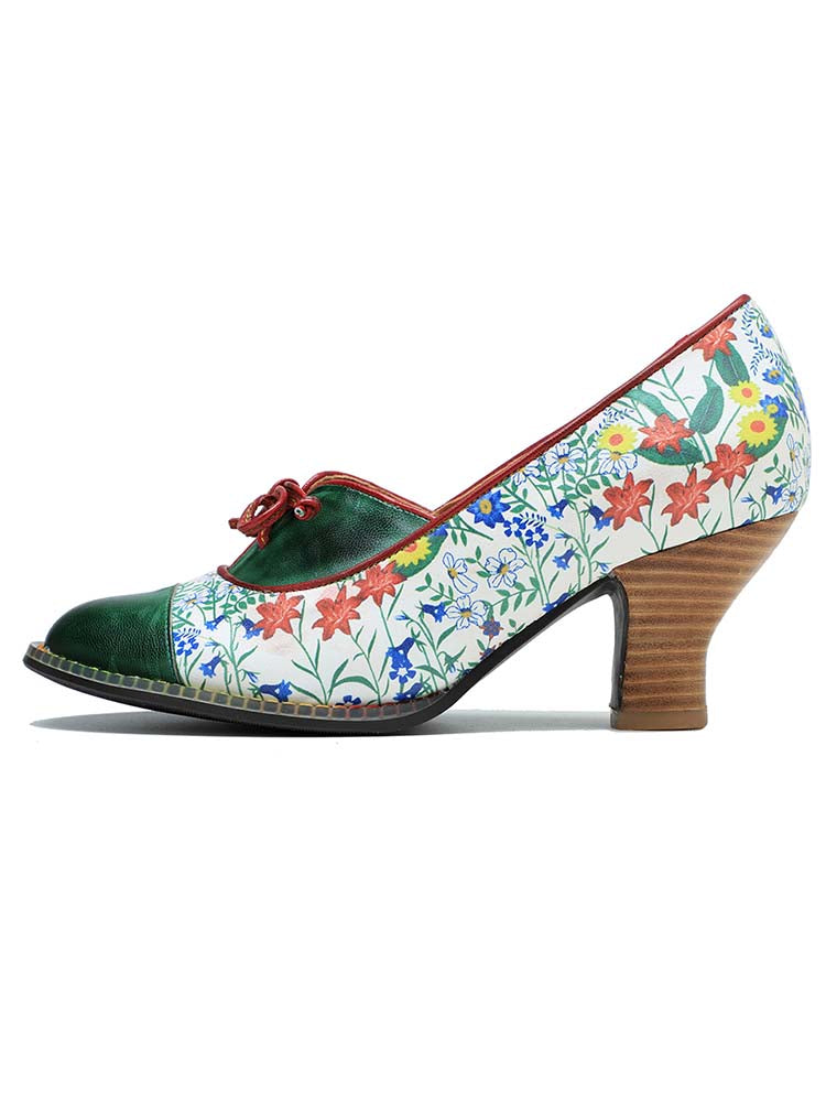 Chaussures en cuir vintage gaufré à la main