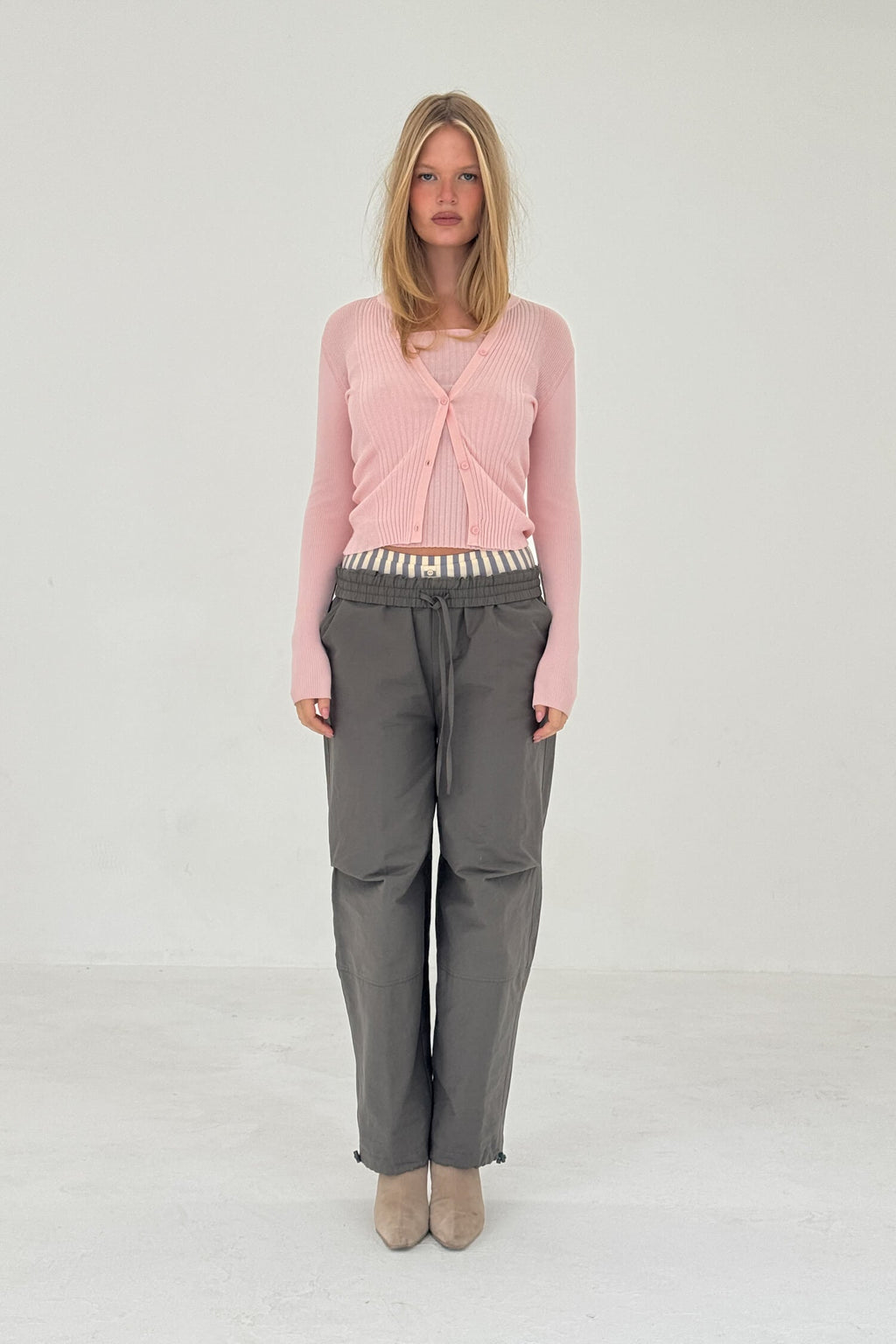 PANTALON SABLE COULEUR CHARBON
