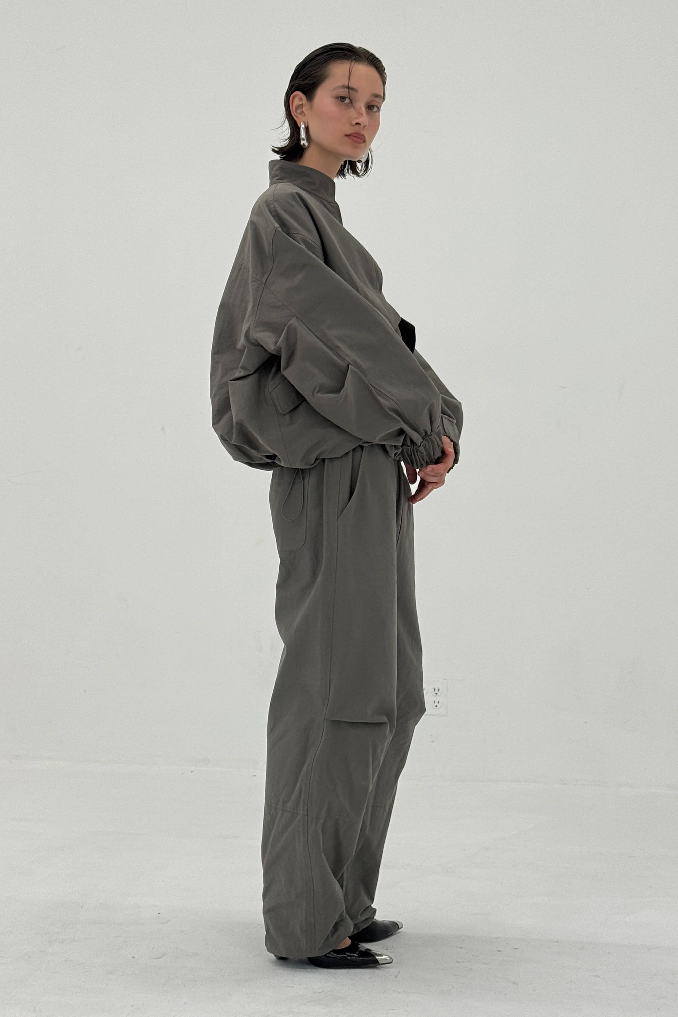 PANTALON SABLE COULEUR CHARBON