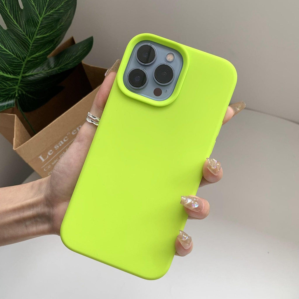 Coque de téléphone de base en caoutchouc souple et épais en silicone pour iPhone 14 13 Pro Max Coque de téléphone de luxe en silicone pour iPhone Coque de protection d'appareil photo classique de couleur unie