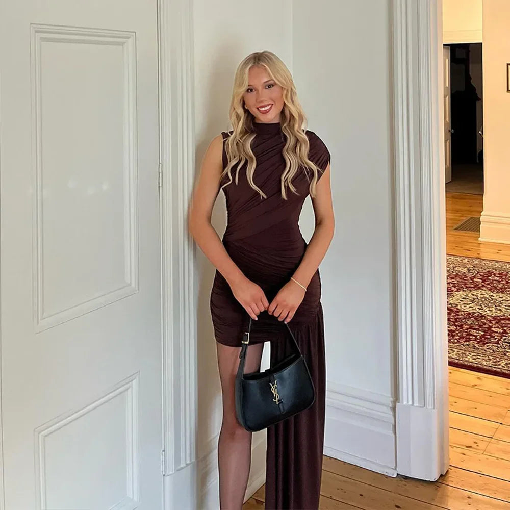 Robe Courte Plissée Irrégulière | Robe de Soirée à Franges - Femstylo