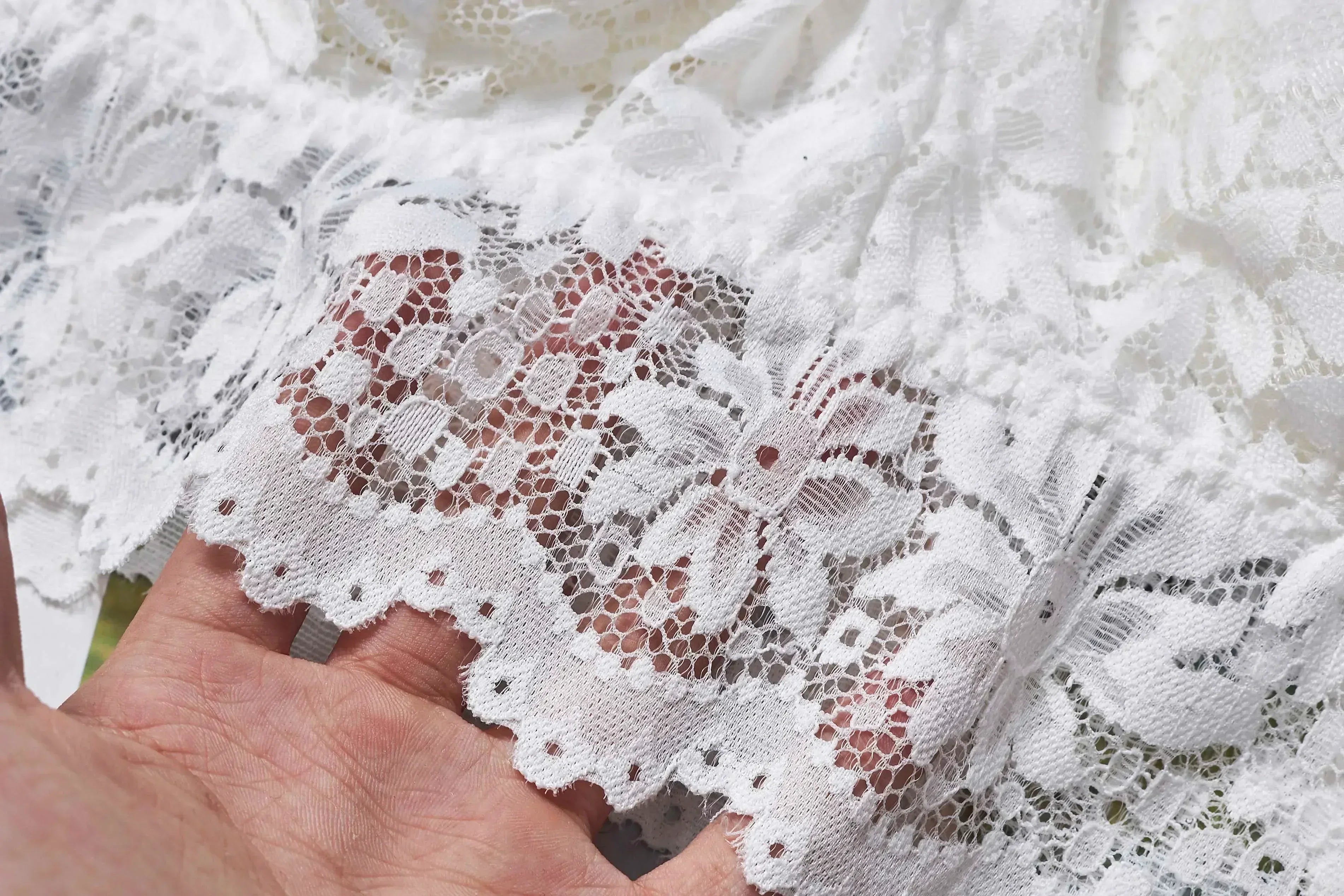Soutien-gorge sans fil en dentelle à fleurs pour femme, push-up, bralette, lingerie sexy, bonnet complet, dos nu, débardeur, soutien-gorge doux, grande taille, sous-vêtement