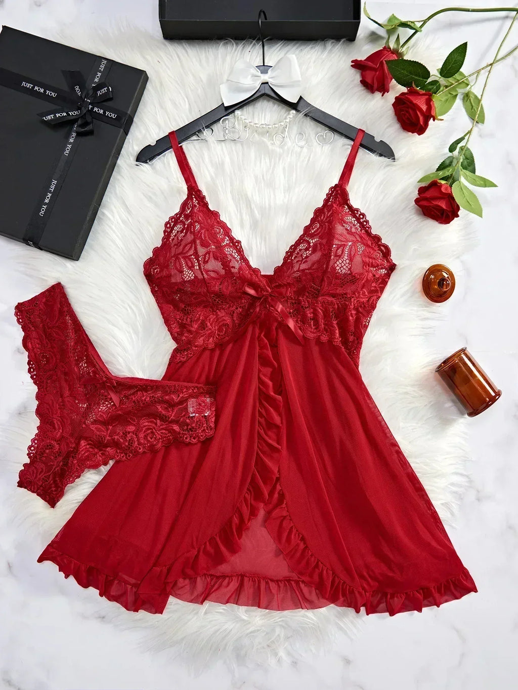Ensemble de Lingerie Sexy Femme Soutien-gorge Érotique Chemise de Nuit Lingerie en Dentelle Sexy Vêtements de Nuit Couleur Unie Robes Fines et Douces Col en V Nuisette Complète et Robes