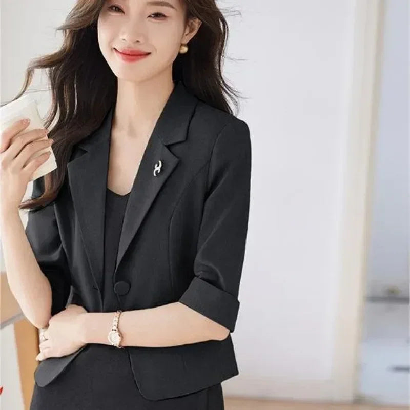 Blazer court noir pour femme – Veste slim de bureau – Design haut court printemps été – Manteaux décontractés pour femme – Un bouton