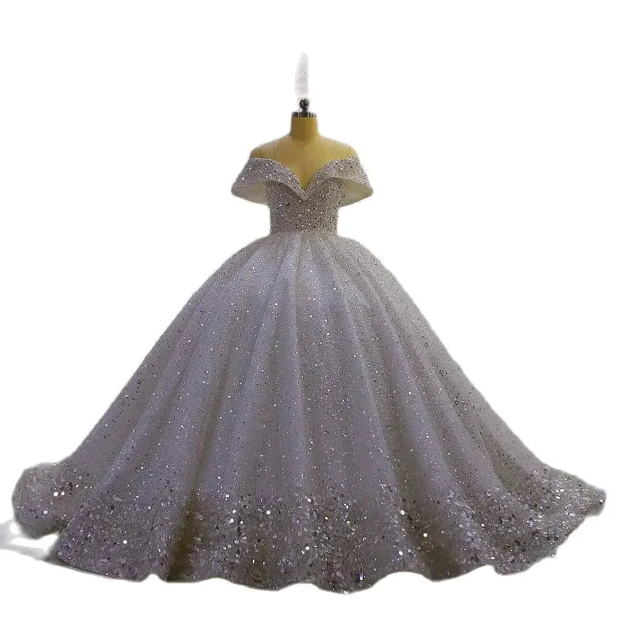 Robe de mariée luxueuse à épaules dénudées avec perles brillantes EDL178