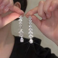 Boucles d'Oreilles Pendante en Cristal Élégantes pour Mariée - Bijoux de Mode | Femstylo