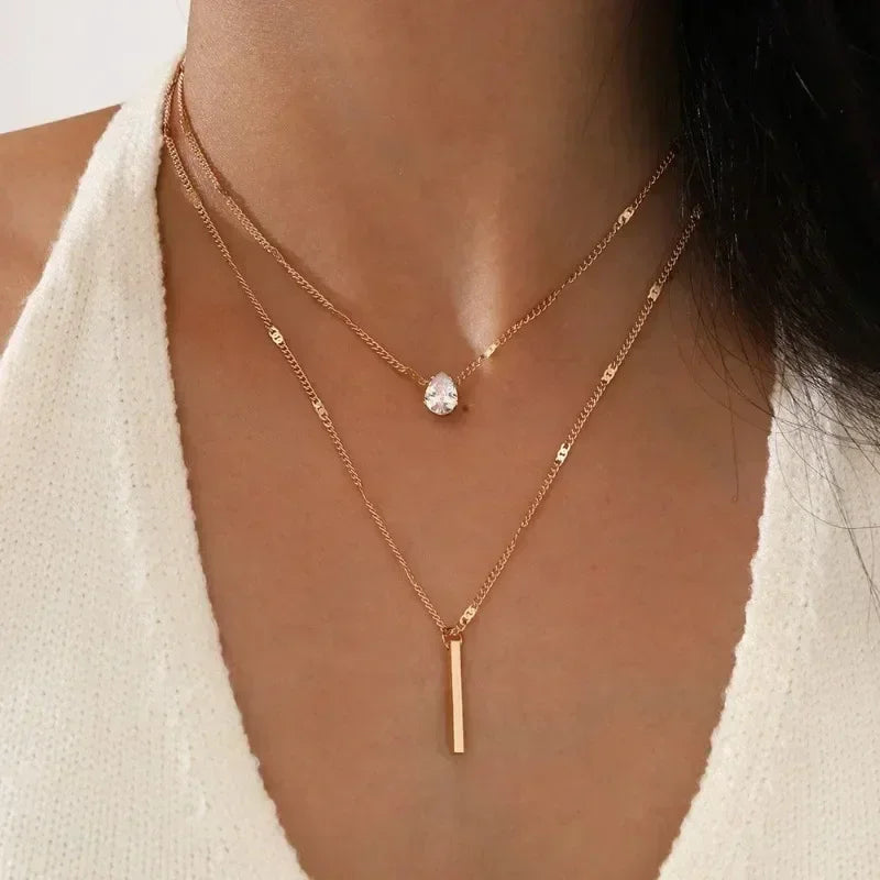 Collier pendentif multicouche sur chaîne pour femme, en cristal, zircon, cœur, étoile, breloque, superposition, bijoux de cou vintage, tendance