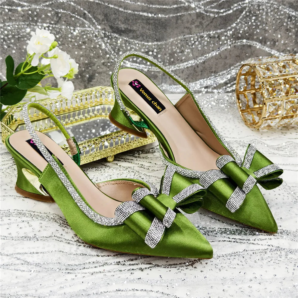 Chaussures à talons moyens pour femmes Chaussures et sac italiens ED1130