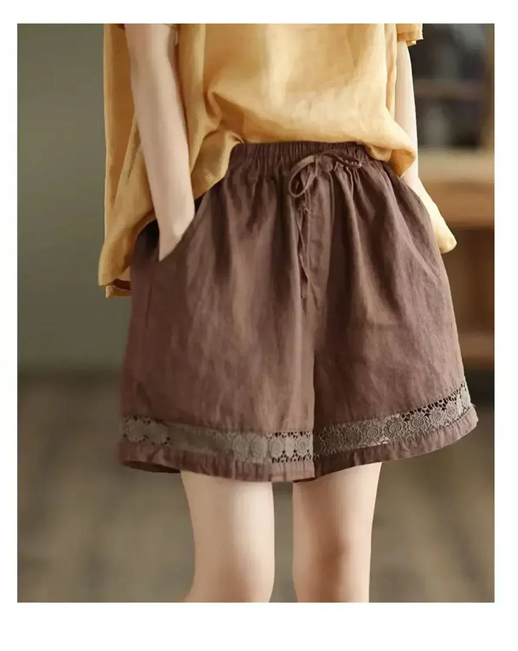 Short en coton et lin vintage taille haute élastique avec ceinture à nouer, brodé ajouré et coupe droite décontractée