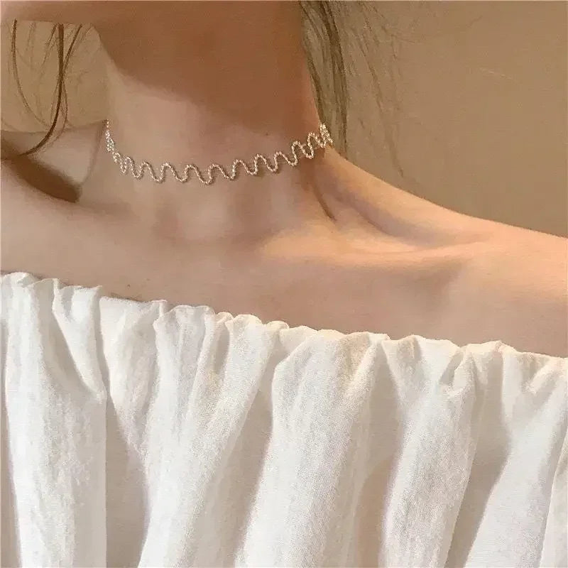Collier avec pendentif carré de zircon rose luxueux pour femme, accessoire quotidien tendance et personnalisé, bijoux de fête, cadeaux d'anniversaire