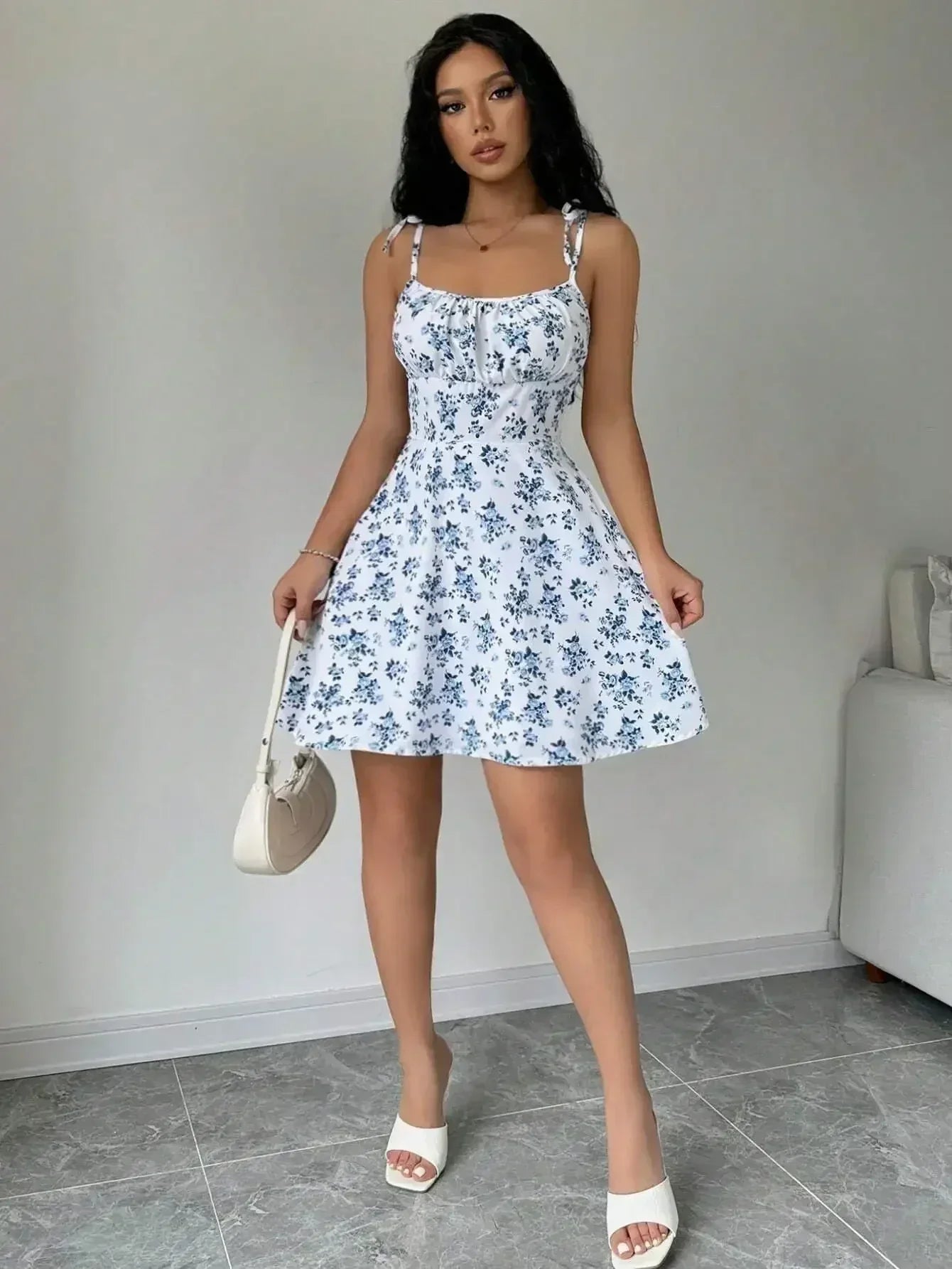 Robe Courte d'Été Fleurie à Bretelles Fines pour Femme,Robes Femme,Vêtements Femme,Robe Longue,Nouvelle Robe 2025