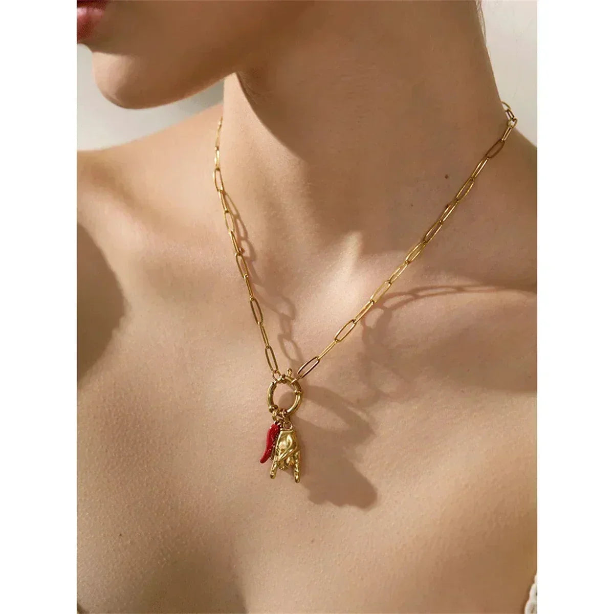 Collier pendentif détachable Cœur Sacré Corne de Taureau Classique, modèle très vendu, pour femme, Collier à épissure Geste Rock Fer à cheval