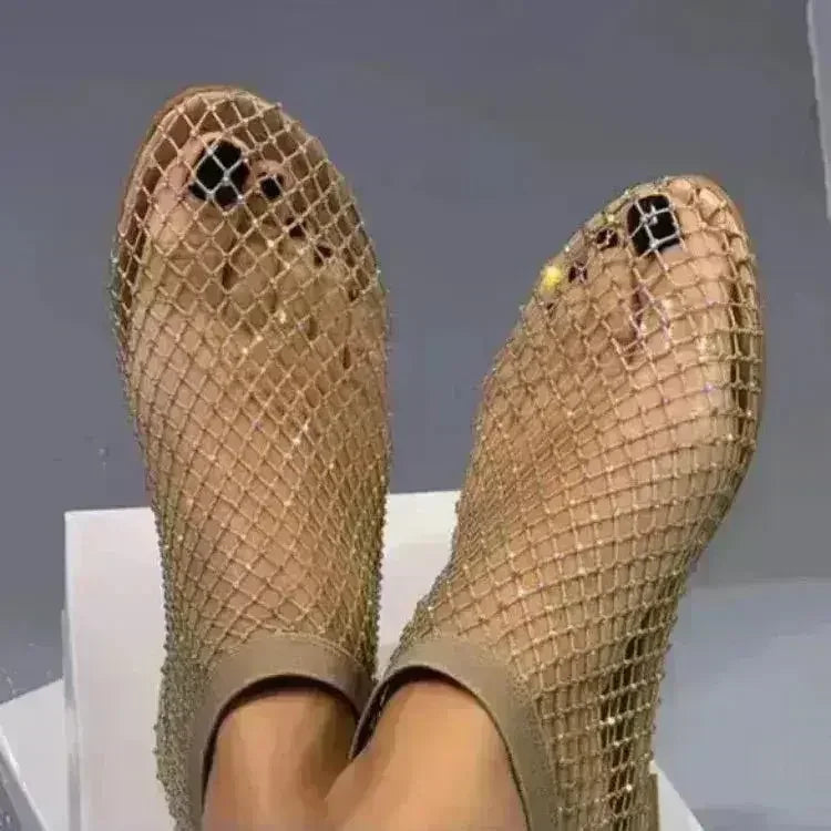 Sandales de luxe à bout rond et semelle plate