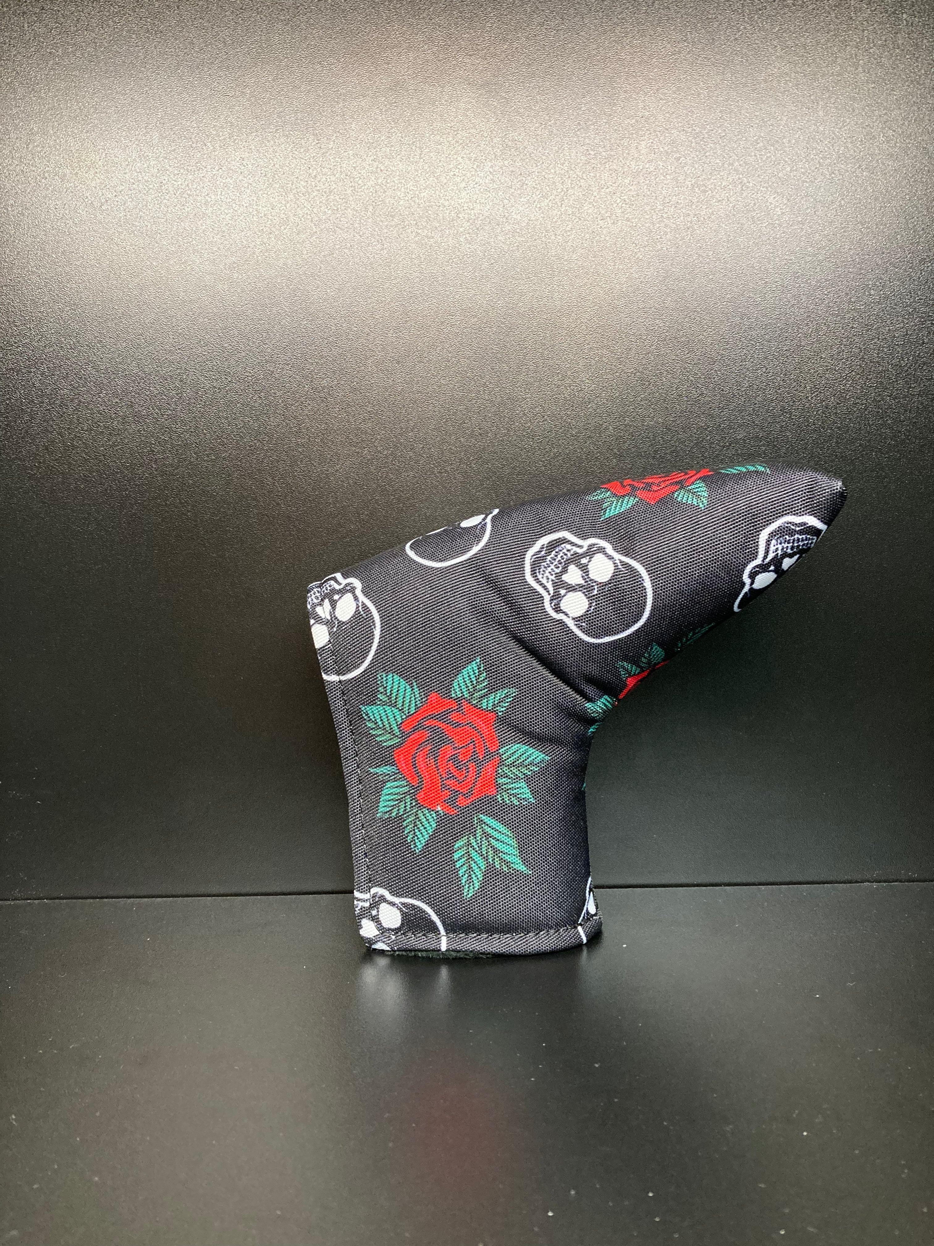 Cache-tête en toile Skulls & Roses
