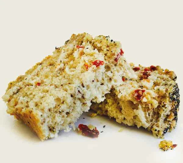 Pain de bière texan - Pesto de tomates séchées