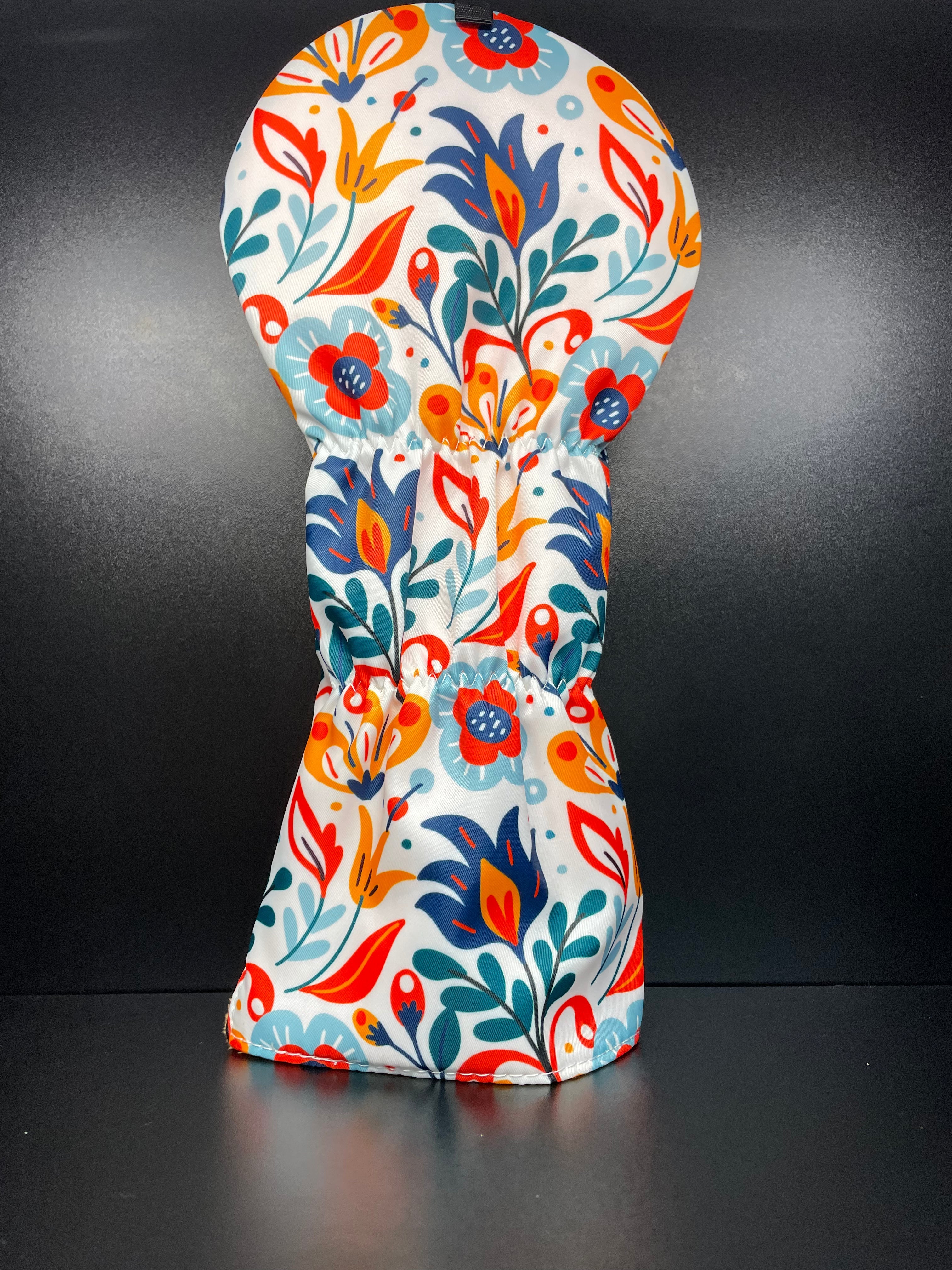 Couvre-chef fleur printanière
