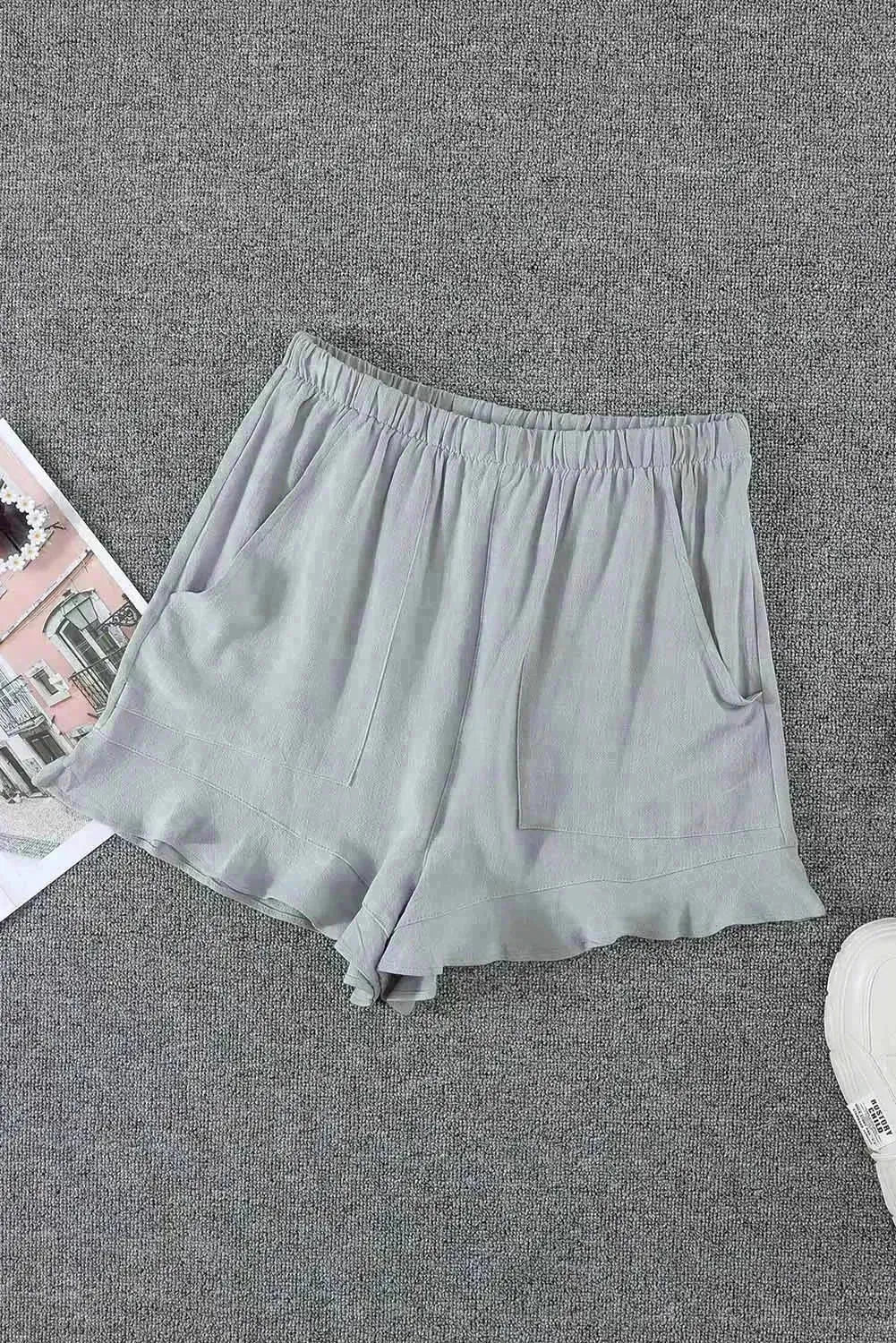 Shorts d'été en lin et coton bleu gris à poches et volants