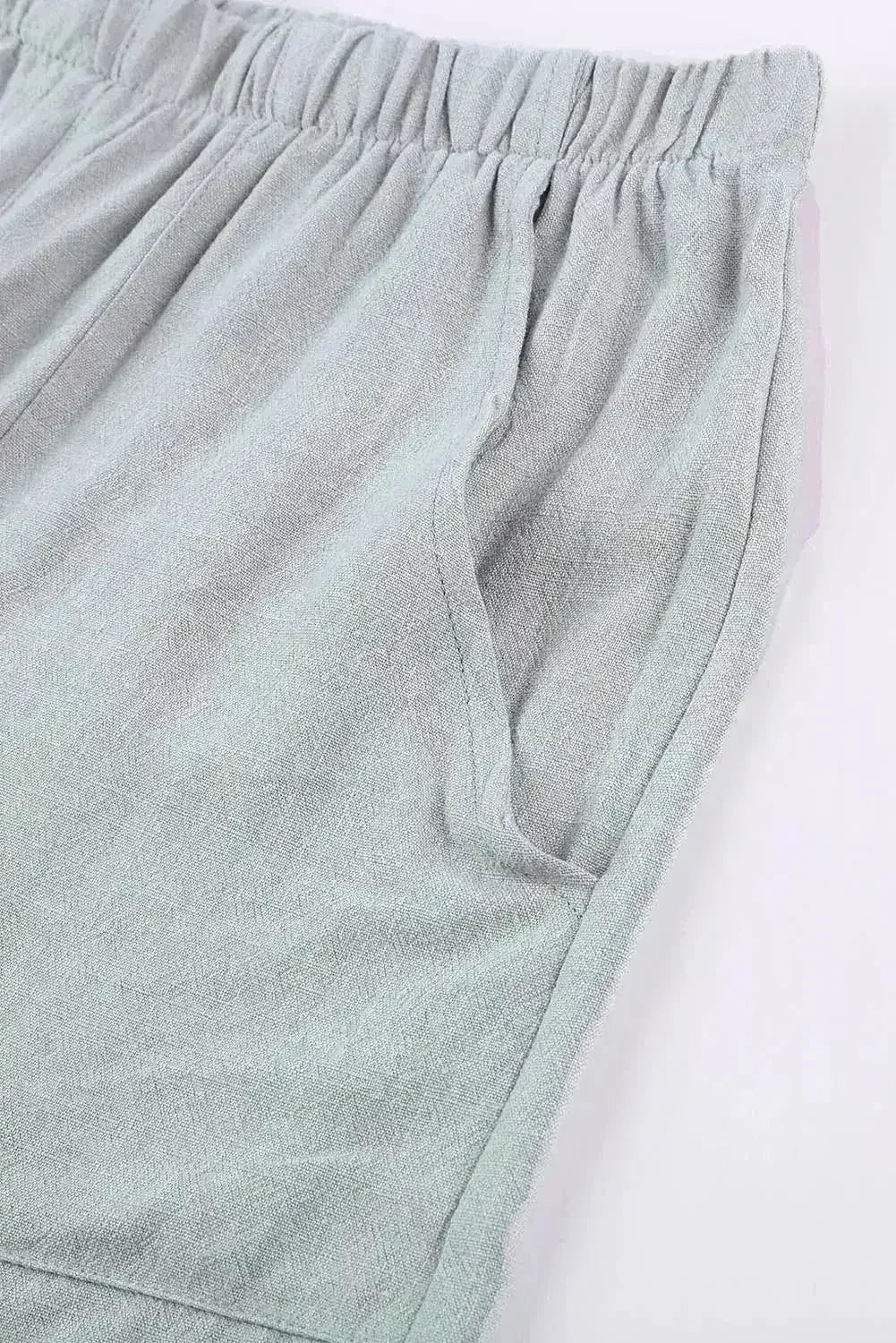 Shorts d'été en lin et coton bleu gris à poches et volants