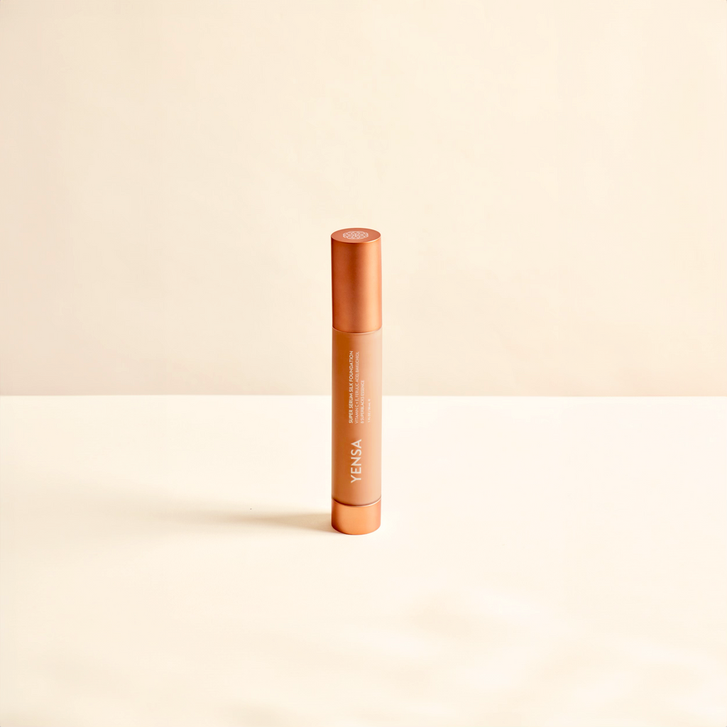 Fond de teint peptide hydratant Super Sérum Soie Éclat Naturel pour une peau éclatante