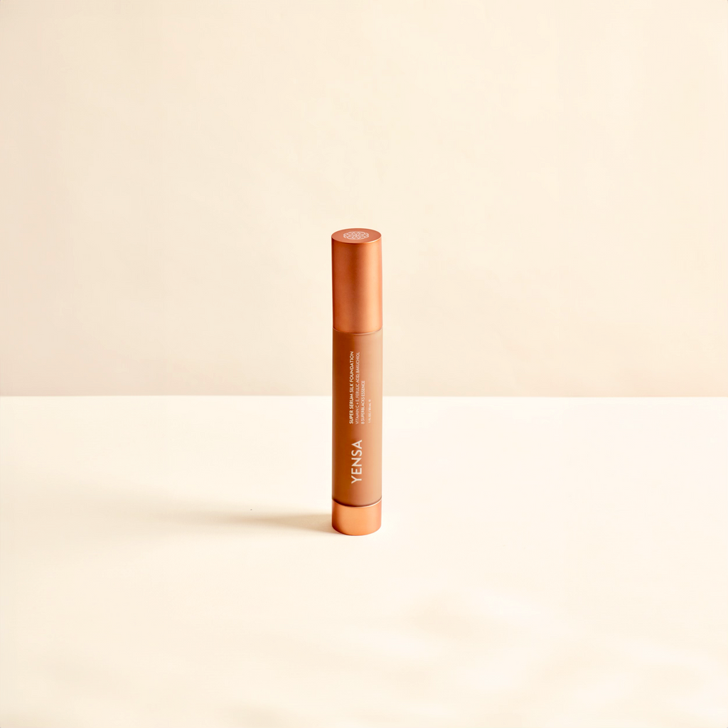 Fond de teint peptide hydratant Super Sérum Soie Éclat Naturel pour une peau éclatante
