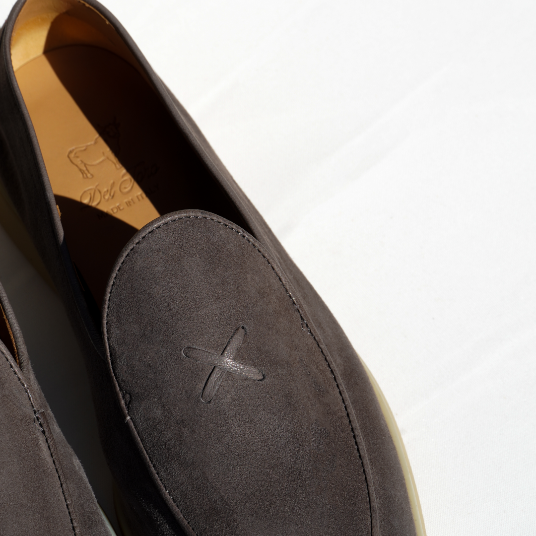 Men's Dark Brown Suede Viaggio Loafer