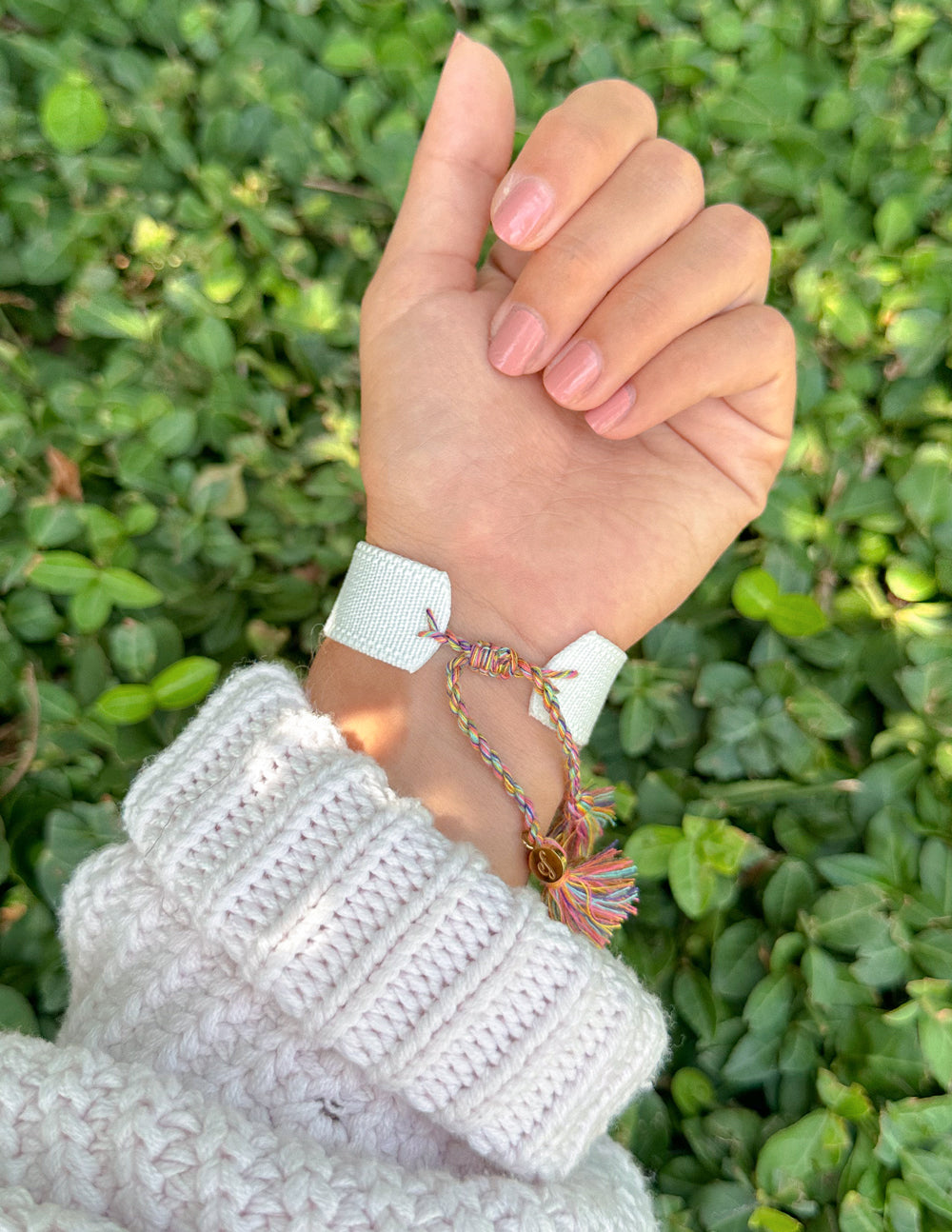 Bracelet brodé WWJD blanc