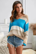 Pull en maille ajouré bicolore col en V bleu ciel pour femme