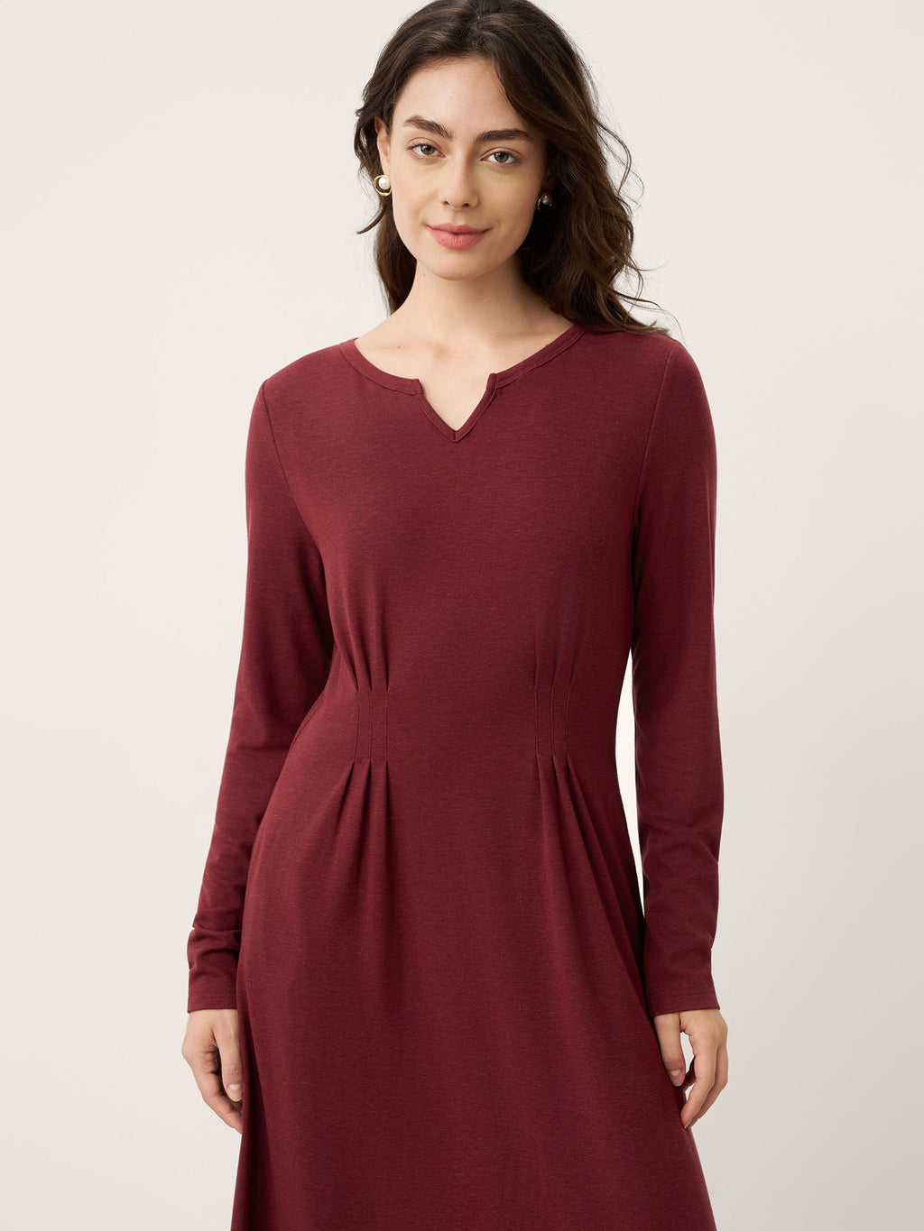 Robe midi Daria en laine et lyocell avec plis inversés sculpturaux