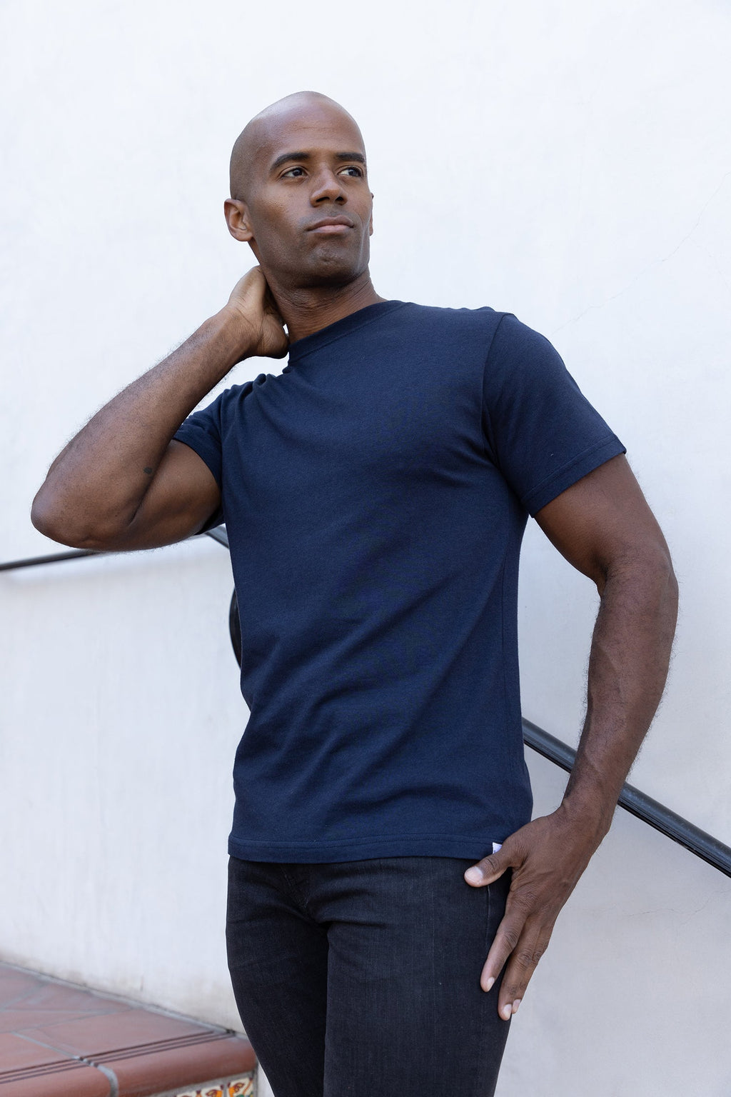 T-shirt à manches courtes en viscose de bambou/coton biologique pour homme avec surpiqûres contrastées