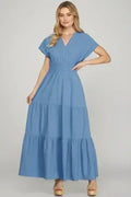 Robe longue étagée à manches courtes surplis avec poches She + Sky