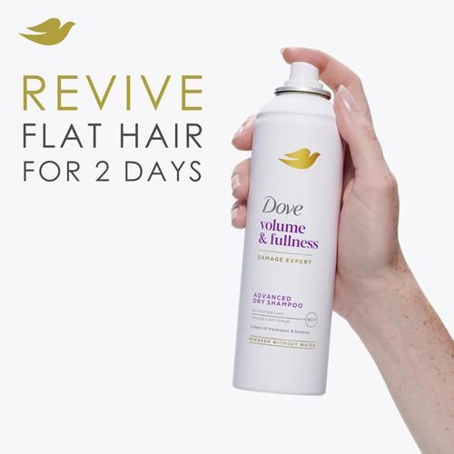 Dove Shampooing Sec Advanced Volume & Éclat Rafraîchit & Redonne du Corps aux Cheveux Plats Sans Eau Pour 2 Jours de Fraîcheur & de Volume 142g