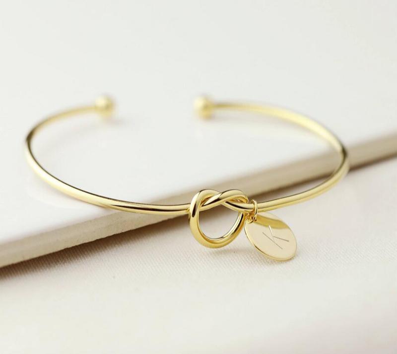 Bracelets joncs personnalisés avec initiales nœud A-Z 26 lettres Breloque initiale Bracelet Amour Joncs pour Femmes Bijoux de luxe Pour Femmes