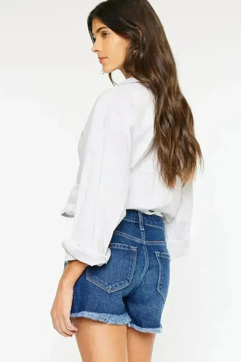 Short en jean taille haute à ourlet effiloché Kancan