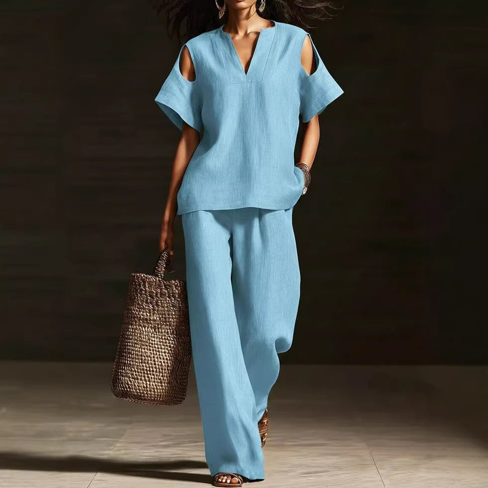 Ensemble haut à manches courtes col en V et pantalon droit – Détails déchirés, poches, couleur unie